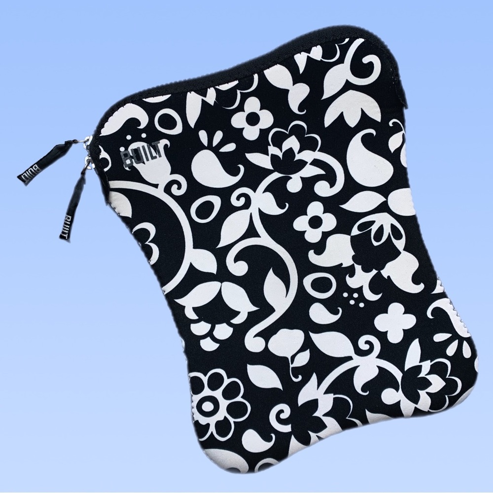 BUILT NY x FRENCH BULL Neoprene Flower Portable DVD and Notebook Sleeve 10"